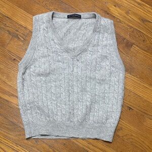 BRANDY MELVILLE Gray Cable Knit Sweater Vest